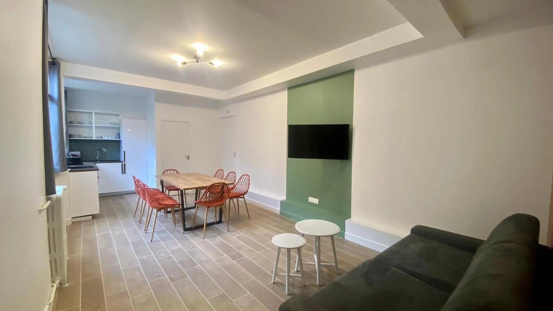 Spacious Flat Near Grands Boulevards 6P Paris 0*,  France